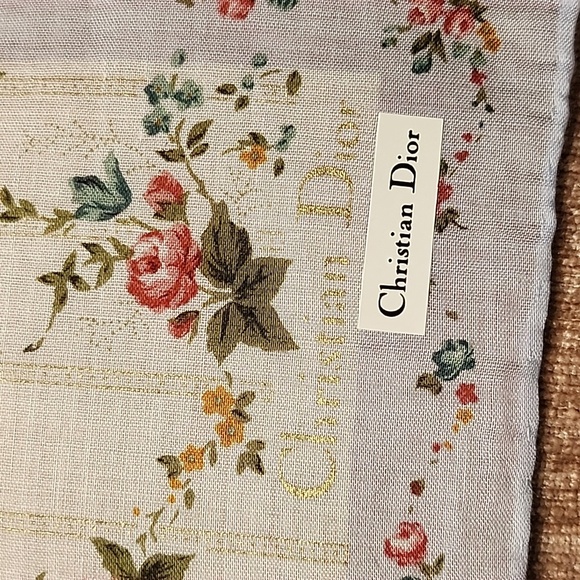 Christian Dior 💯 Authentic Handkerchief Cotton - Picture 3 of 7